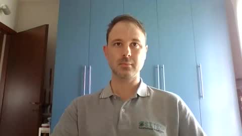 mravocado6 online show from 25, 10, 2025