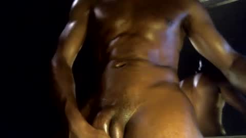 Snapshot of mrbigdiq1 chatting on 8, 4, 2026 MrBigDiQ1 online show from 8, 4, 2026