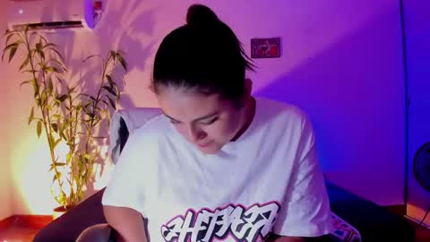 Laura online show from 20, 12, 2024