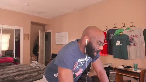 Snapshot of mrchuckdailyxxx chatting on 6, 11, 2025 Chuck Daily online show from 6, 11, 2025