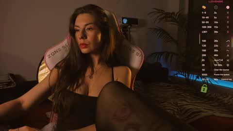 Snapshot of mrclsmira chatting on 5, 11, 2025 Miraculous St. Mira online show from 5, 11, 2025