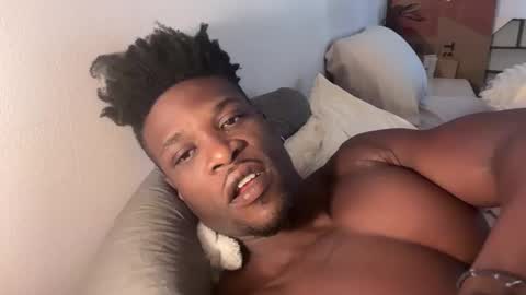 Snapshot of mrdaddyblackni9e chatting on 21, 10, 2025 Daddy Nine online show from 21, 10, 2025