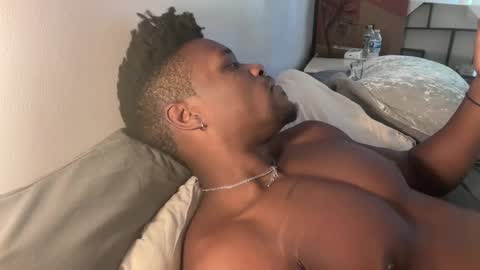 Snapshot of mrdaddyblackni9e chatting on 4, 12, 2025 Daddy Nine online show from 4, 12, 2025