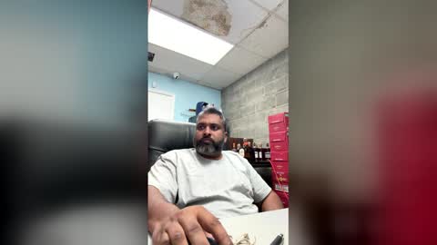 Snapshot of mrdelite1234 chatting on 1, 6, 2026 mrdelite1234 online show from 1, 6, 2026