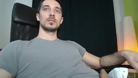 juan luis online show from 23, 2, 2025