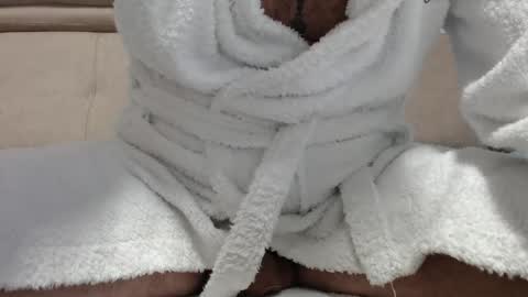 mrhairyx1 online show from 5, 11, 2025