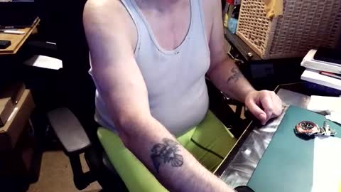 Tom online show from 2, 5, 2026