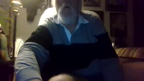 Snapshot of mrhollar chatting on 22, 11, 2025 mrhollar online show from 22, 11, 2025