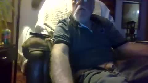 Snapshot of mrhollar chatting on 2, 12, 2025 mrhollar online show from 2, 12, 2025