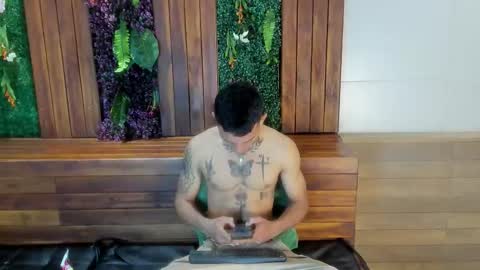 mrjustin_ online show from 15, 9, 2025