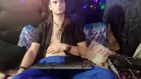 MrKinkSized online show from 7, 1, 2025