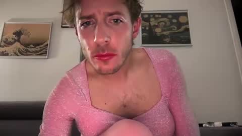 TaleOfLaura online show from 17, 12, 2024