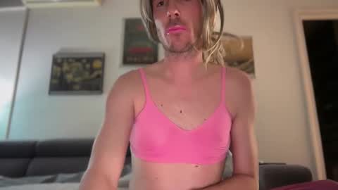 TaleOfLaura online show from 1, 3, 2026