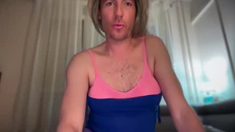 TaleOfLaura online show from 26, 4, 2026