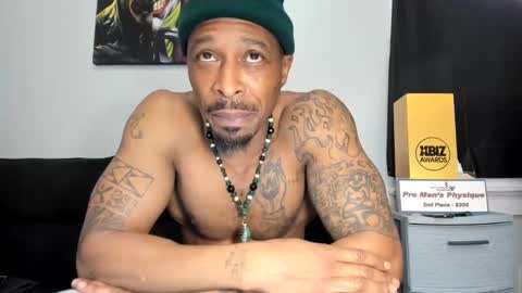 mromg007 online show from 15, 1, 2025