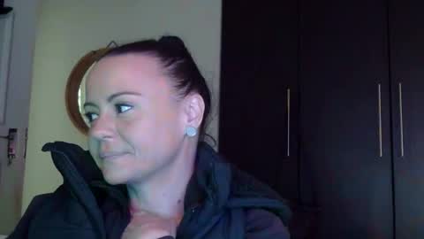 mrs_bunny_swing online show from 27, 4, 2026