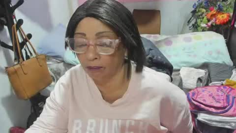 mrs_mommy online show from 11, 6, 2026