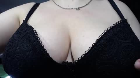Snapshot of mrs_smith__ chatting on 24, 12, 2024 mrs_smith__ online show from 24, 12, 2024