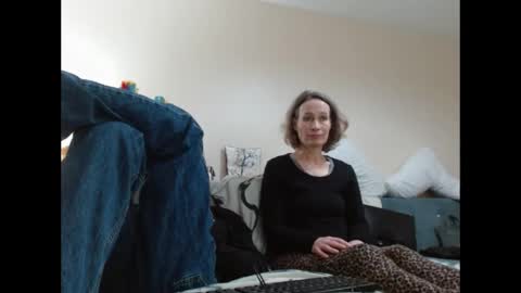 Mrs Velvet Vixen online show from 21, 2, 2025