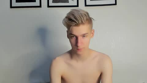 Snapshot of mrsexycum4u chatting on 18, 12, 2024 Adam online show from 18, 12, 2024