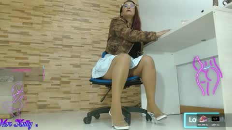 Snapshot of mrskatty chatting on 22, 11, 2025 Tell me Katty online show from 22, 11, 2025