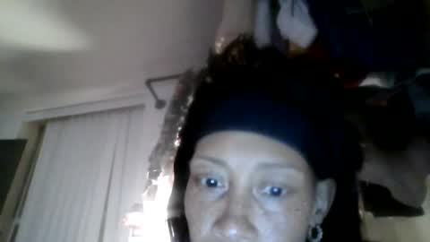 Hey Loves Im online show from 15, 6, 2026