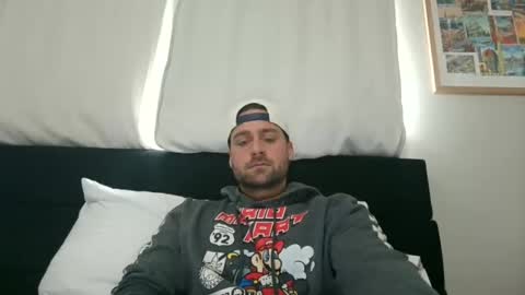 mrthickly818 online show from 17, 3, 2026