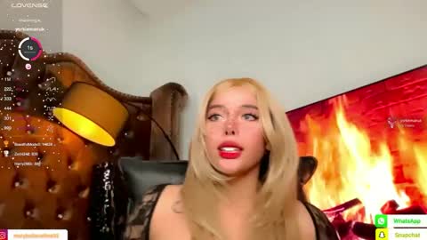 Miss Bella MIXED BRITISH DUTCH BLACK AMERICAN online show from 1, 12, 2024