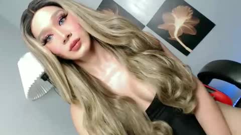 chloe online show from 28, 5, 2026