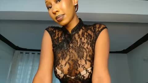 Snapshot of ms_crystal chatting on 7, 11, 2025 ms_crystal online show from 7, 11, 2025