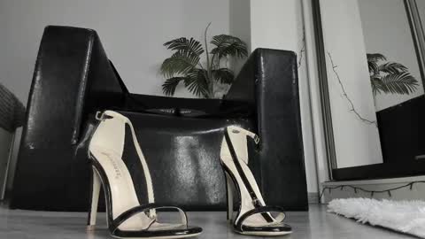 Goddess. Miss. Lady.  Queen. Madam Milady online show from 25, 2, 2025