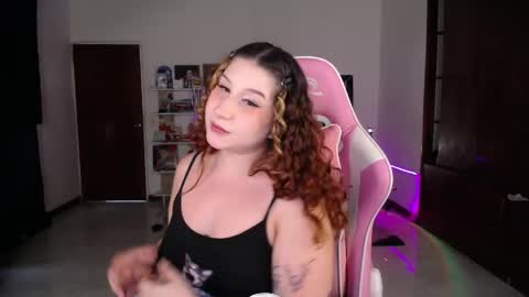 Snapshot of ms_ratuelita chatting on 18, 5, 2026 Manuela3 online show from 18, 5, 2026