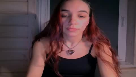 ms_sophiee online show from 5, 3, 2025