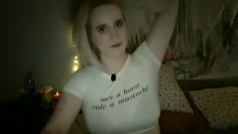 Snapshot of msclairewhatever chatting on 3, 10, 2025 msclairewhatever online show from 3, 10, 2025