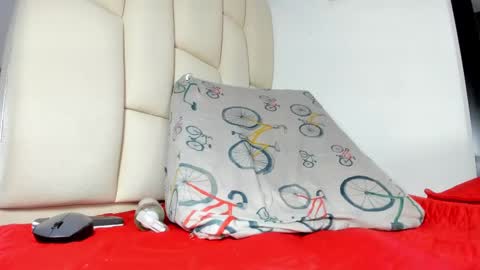 FERNANDA 3 online show from 14, 2, 2025