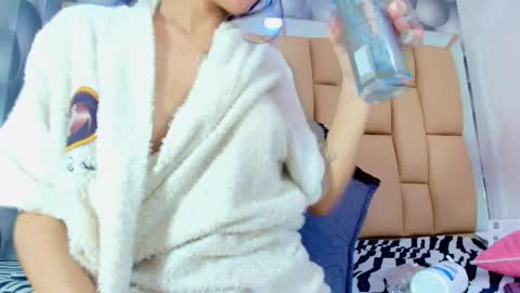 Snapshot of mss_samy chatting on 1, 5, 2026 MARIA ANTONELLA 3 online show from 1, 5, 2026