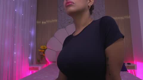Manuela  online show from 31, 7, 2026