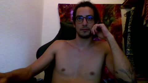 Matt Boy online show from 4, 2, 2025