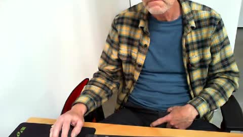 Snapshot of mucfag chatting on 20, 5, 2026 mucfag online show from 20, 5, 2026