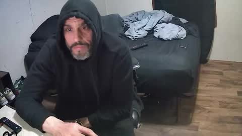 Muffdiver online show from 3, 3, 2026