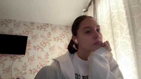 Tia online show from 22, 4, 2026