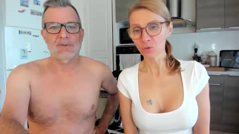 LOVELY JULIA  Peter DAY online show from 10, 2, 2026