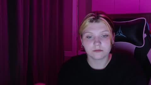 Milana online show from 2, 6, 2026