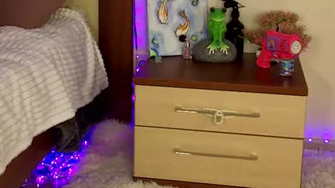 Lina online show from 28, 7, 2026