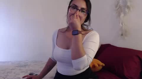      online show from 11, 6, 2026