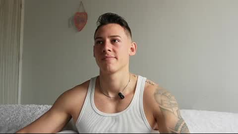Snapshot of muscle_king_cum chatting on 7, 5, 2026 muscle_king_cum online show from 7, 5, 2026