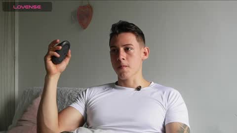 Snapshot of muscle_king_cum chatting on 26, 5, 2026 muscle_king_cum online show from 26, 5, 2026
