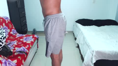 Snapshot of muscle_man1 chatting on 9, 12, 2024 Mike online show from 9, 12, 2024