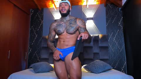 Snapshot of muscle_man19 chatting on 22, 12, 2024 Nick online show from 22, 12, 2024