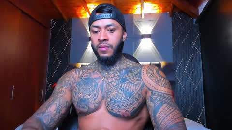 Snapshot of muscle_man19 chatting on 19, 1, 2025 Nick online show from 19, 1, 2025